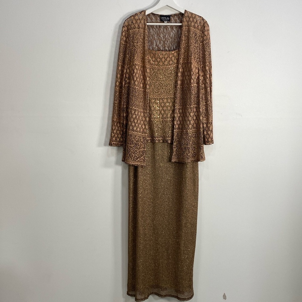 Onyx Night Evening Dress Gold 2 Piece Size 18